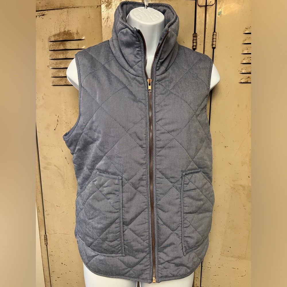 Peach Love California Ladies Size M Full Zip Quilted Vest Blue